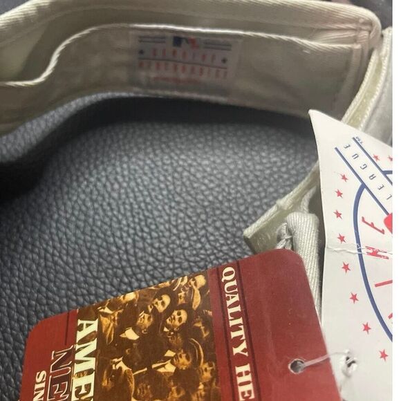 American Needle Wahoo Logo Hat Sun Visor Tan Cleveland Indians MLB Baseball NWT - Picture 3 of 4